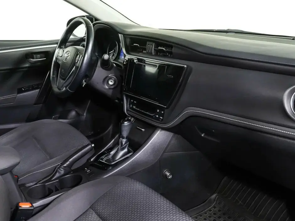 Toyota Corolla, 2017 г.