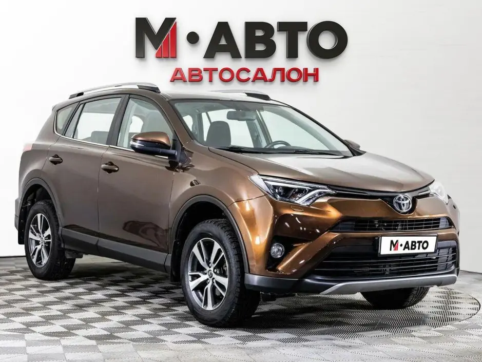 Toyota RAV4, 2017 г.