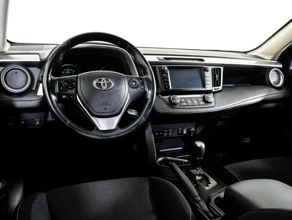 Toyota RAV4, 2017 г.