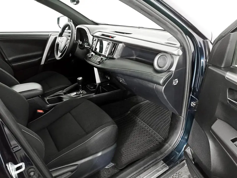 Toyota RAV4, 2018 г.