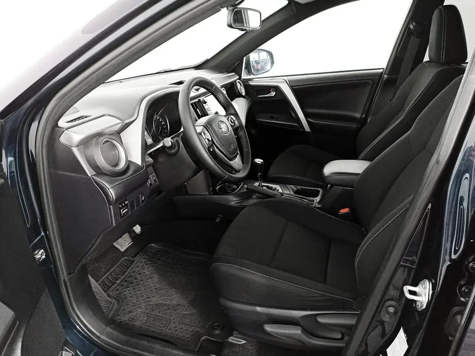 Toyota RAV4, 2018 г.