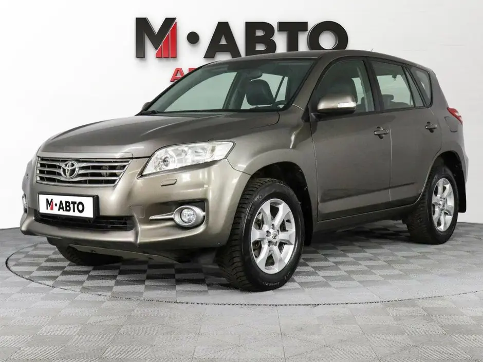 Toyota RAV4, 2010 г.