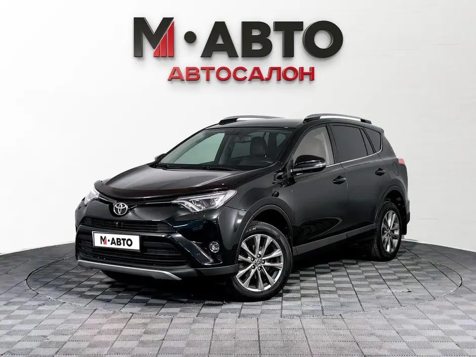 Toyota RAV4, 2015 г.