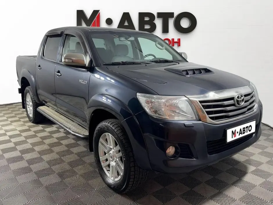Toyota Hilux, 2013 г.