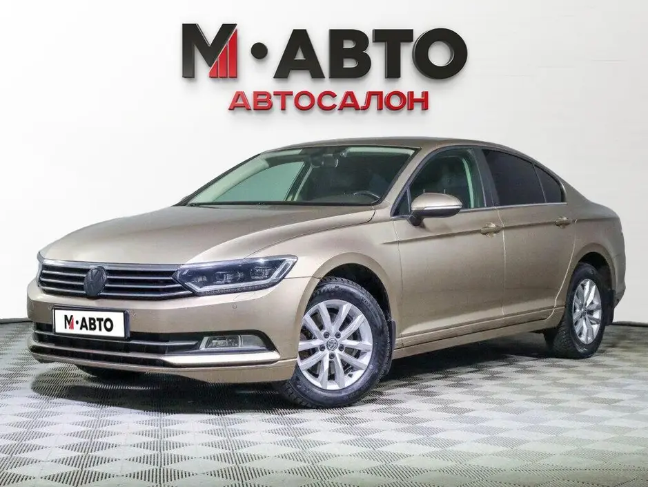 Volkswagen Passat, 2015 г.
