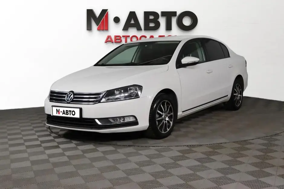 Volkswagen Passat, 2012 г.