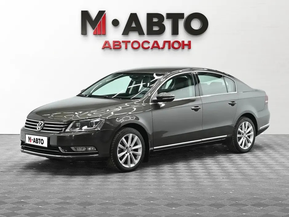 Volkswagen Passat, 2012 г.