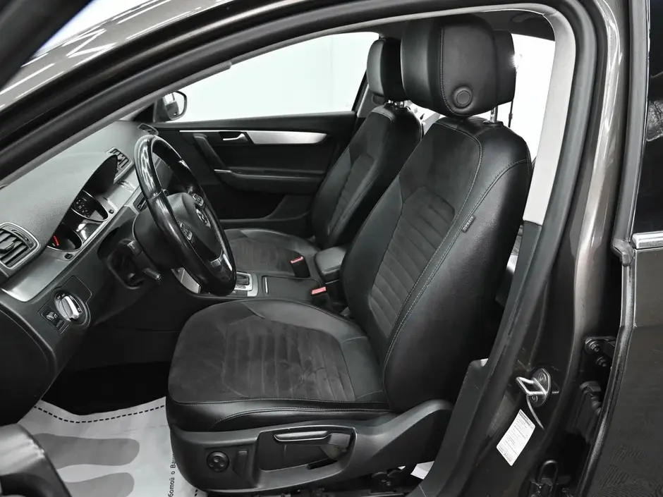 Volkswagen Passat, 2012 г.