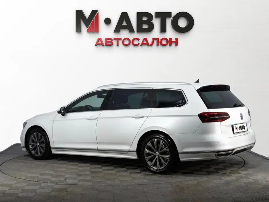 Volkswagen Passat, 2019 г.