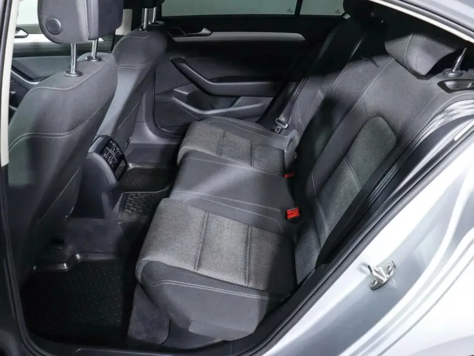 Volkswagen Passat, 2018 г.