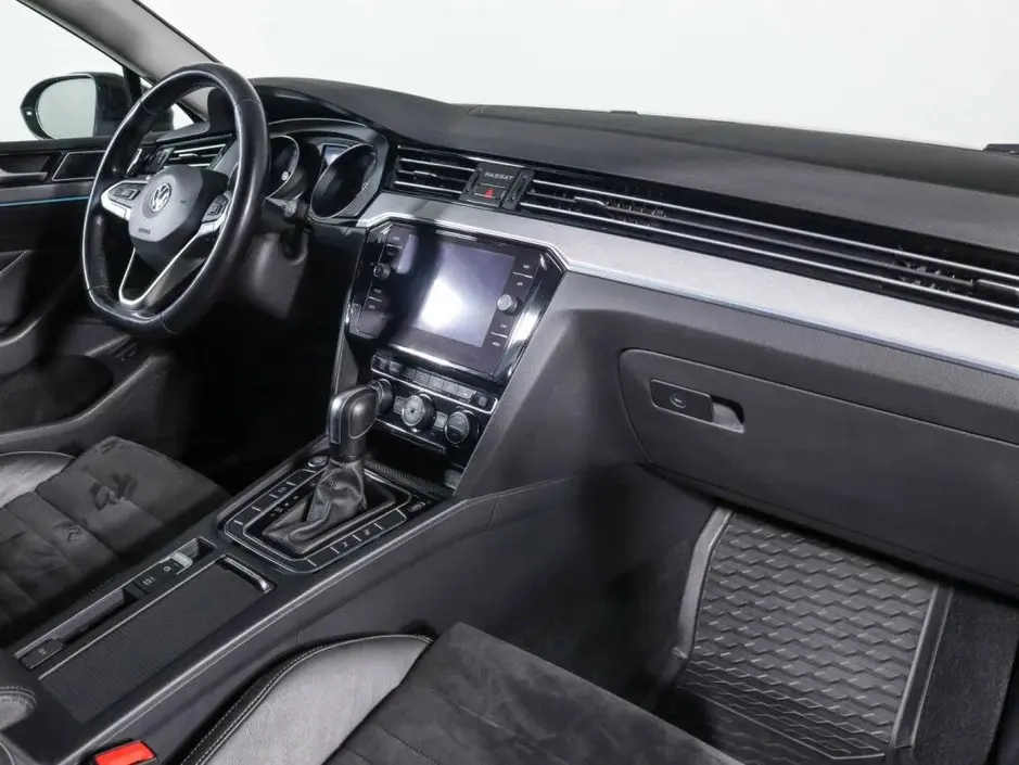 Volkswagen Passat, 2020 г.