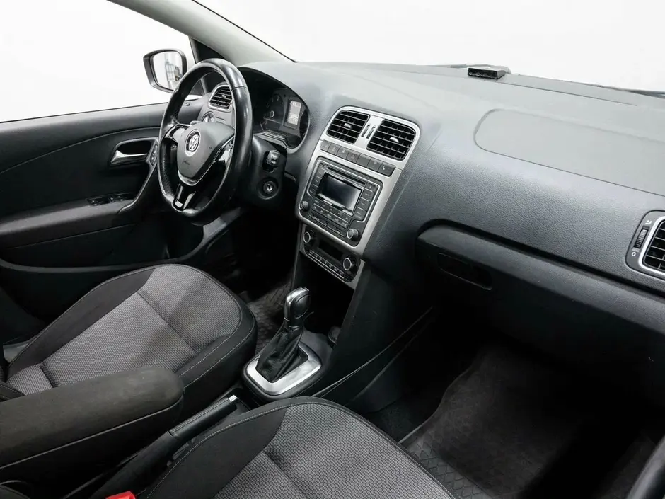 Volkswagen Polo, 2017 г.