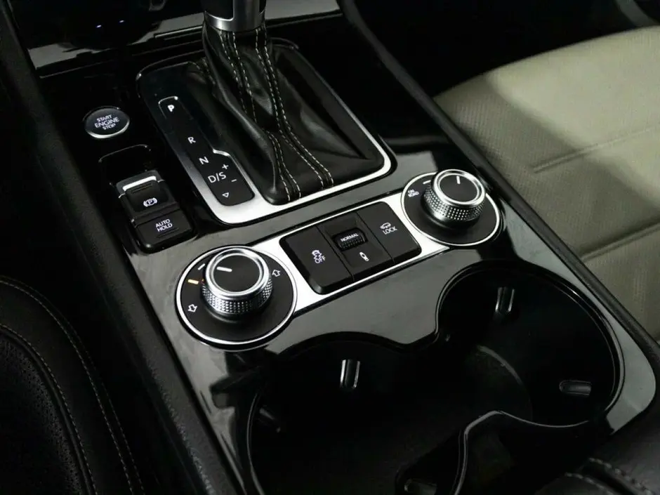 Volkswagen Touareg, 2017 г.