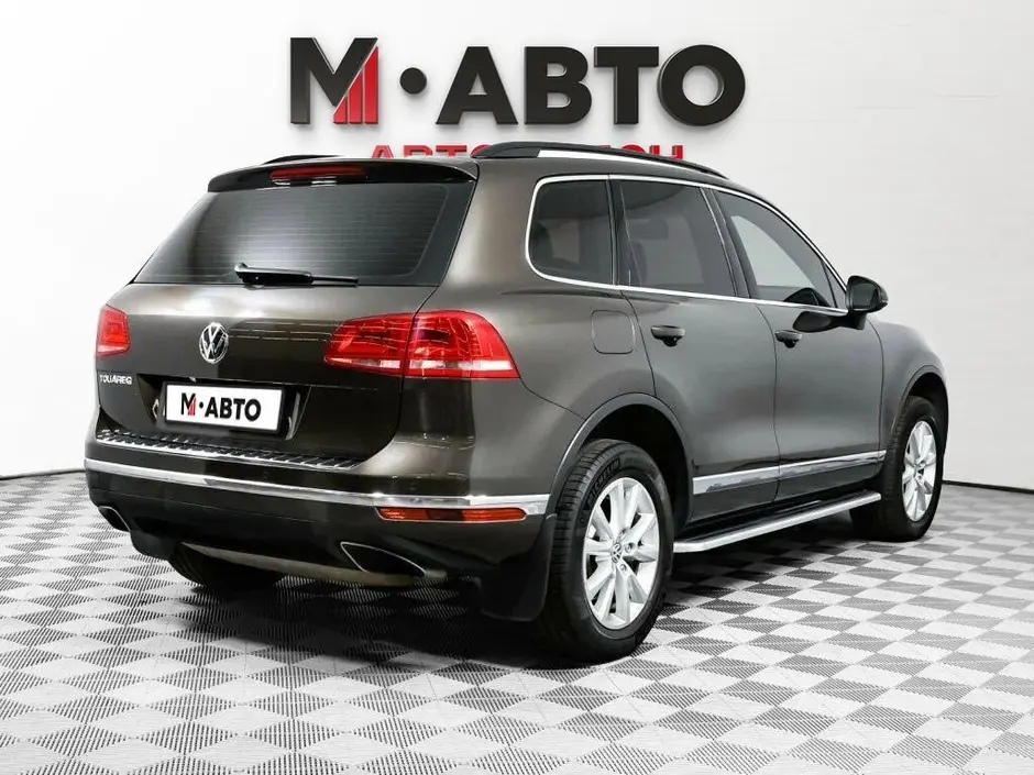 Volkswagen Touareg, 2015 г.