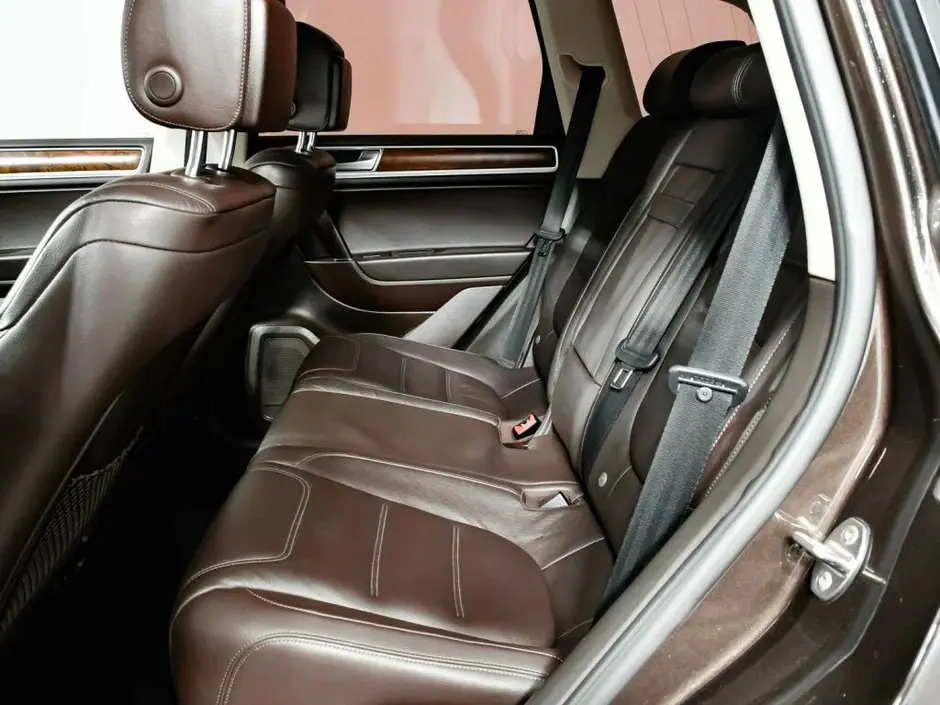 Volkswagen Touareg, 2015 г.