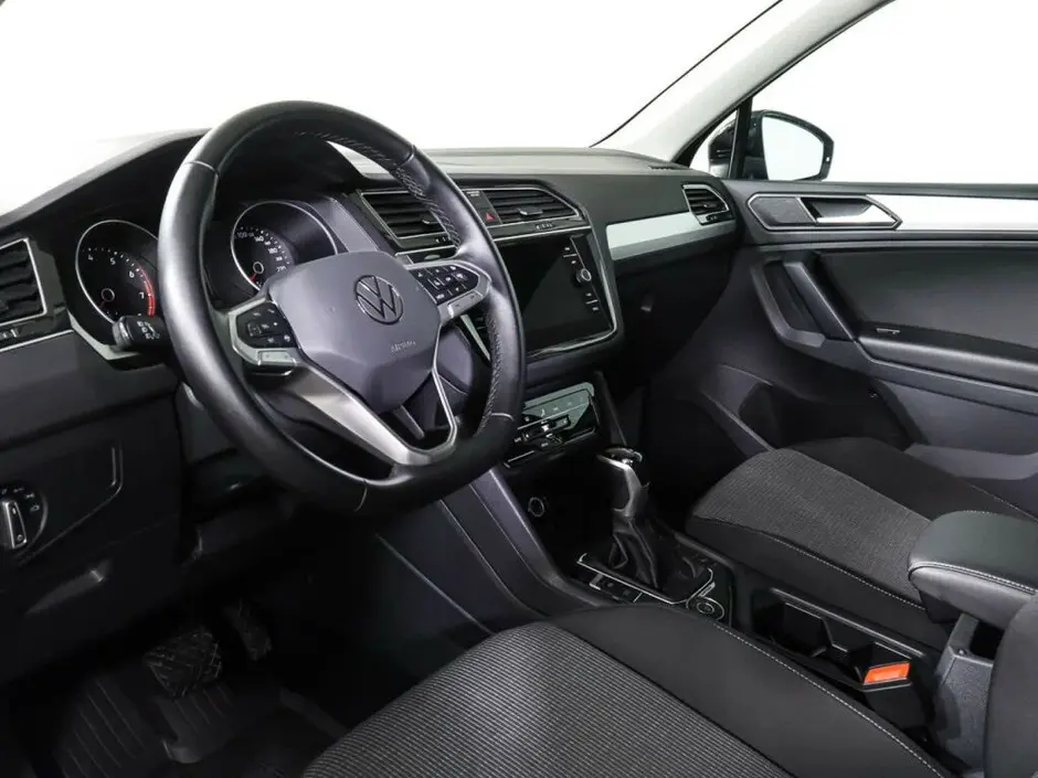 Volkswagen Tiguan, 2021 г.