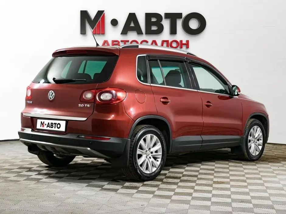 Volkswagen Tiguan, 2010 г.