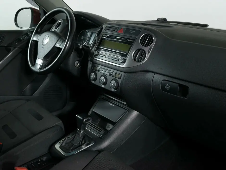 Volkswagen Tiguan, 2010 г.