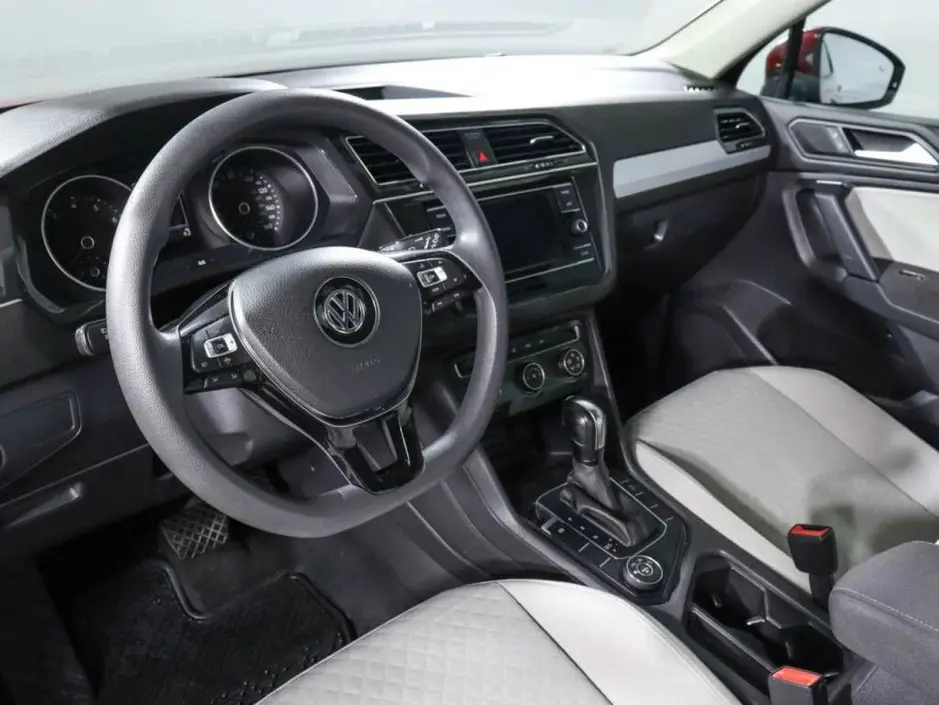 Volkswagen Tiguan, 2019 г.