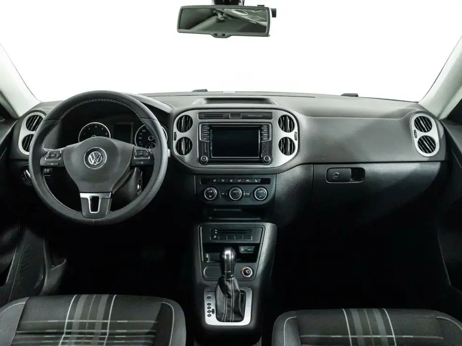 Volkswagen Tiguan, 2013 г.
