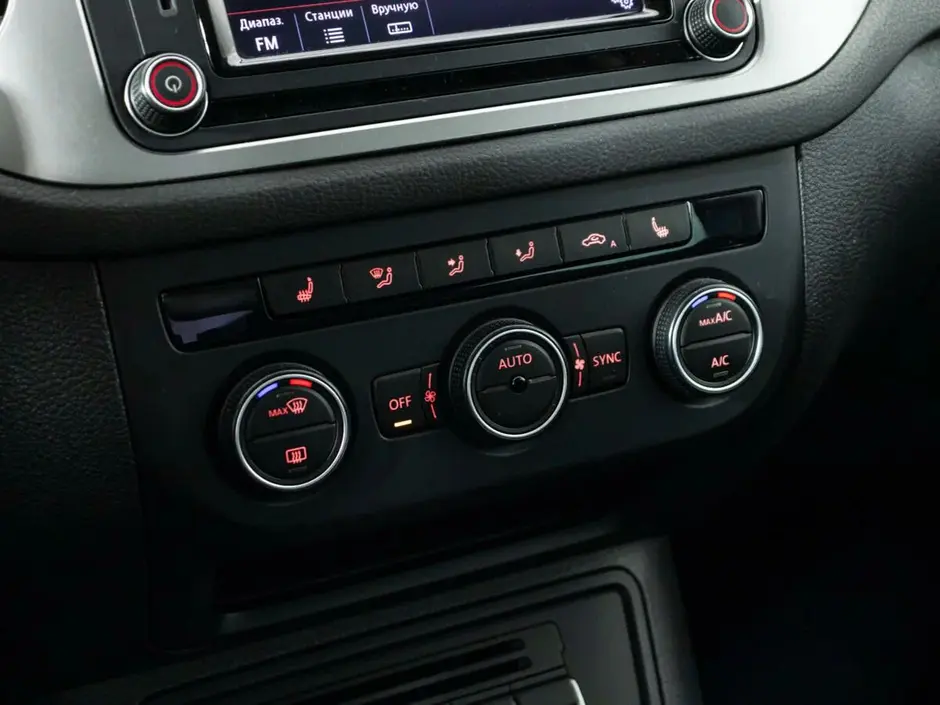 Volkswagen Tiguan, 2013 г.