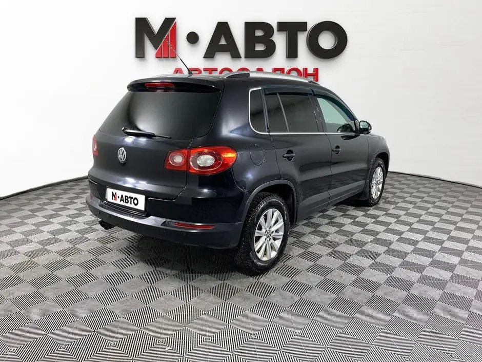 Volkswagen Tiguan, 2011 г.