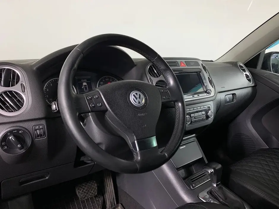 Volkswagen Tiguan, 2011 г.