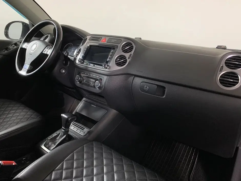 Volkswagen Tiguan, 2011 г.