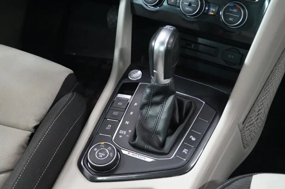 Volkswagen Tiguan, 2017 г.