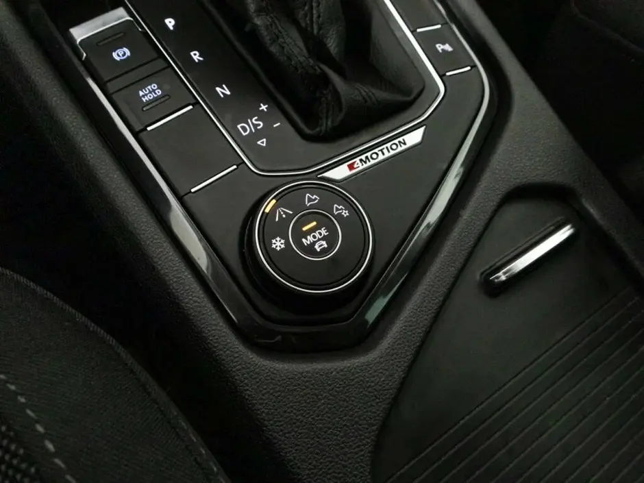 Volkswagen Tiguan, 2018 г.