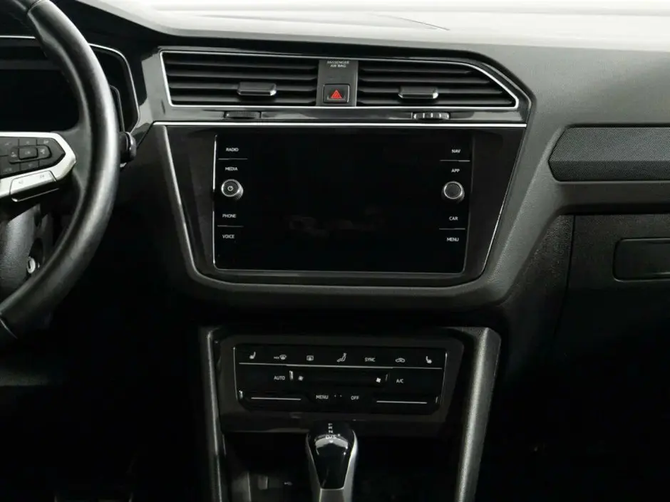 Volkswagen Tiguan, 2020 г.