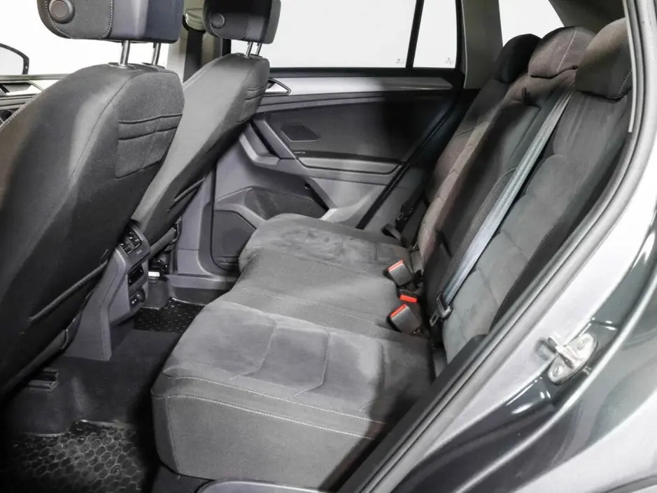 Volkswagen Tiguan, 2020 г.