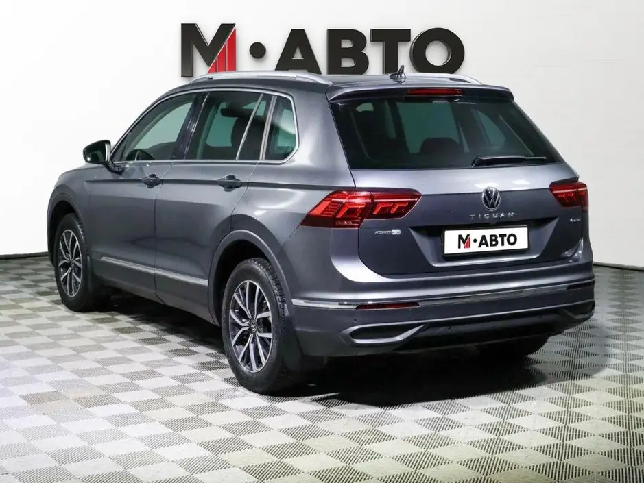 Volkswagen Tiguan, 2020 г.