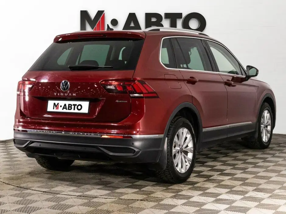 Volkswagen Tiguan, 2020 г.