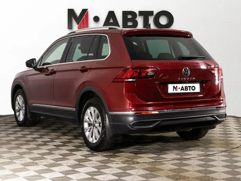 Volkswagen Tiguan, 2020 г.