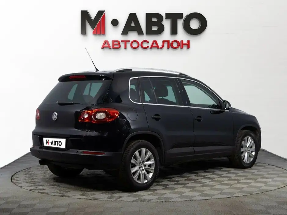 Volkswagen Tiguan, 2010 г.