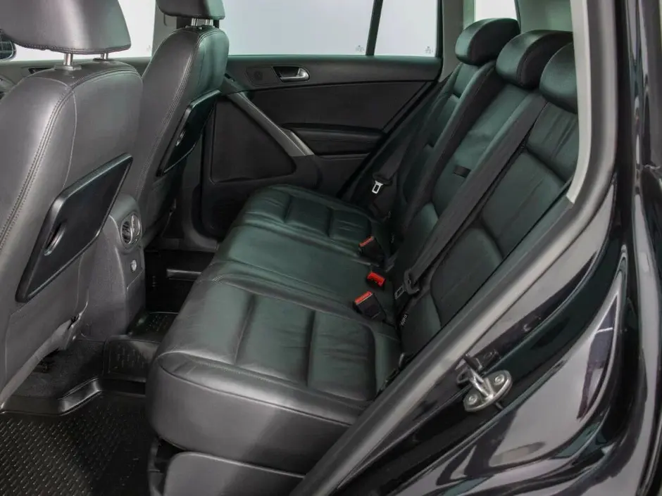 Volkswagen Tiguan, 2010 г.