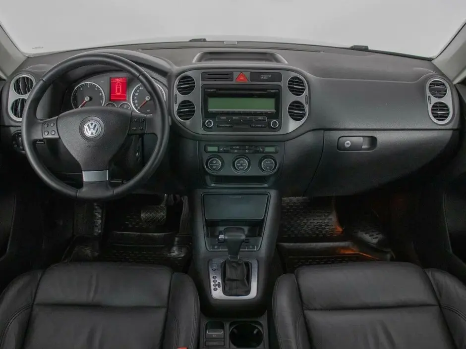 Volkswagen Tiguan, 2010 г.