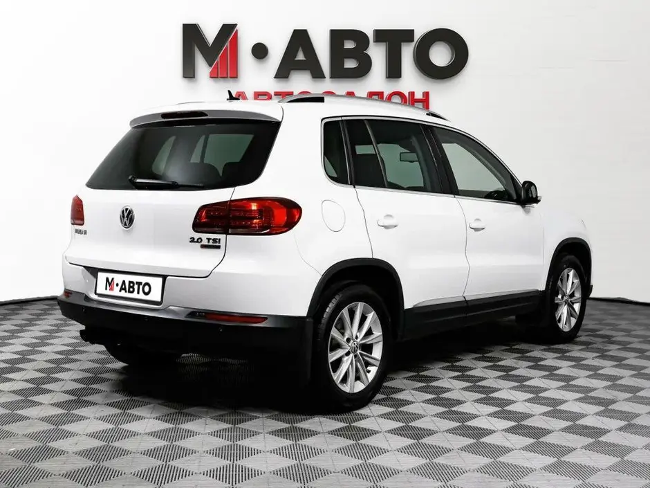 Volkswagen Tiguan, 2015 г.