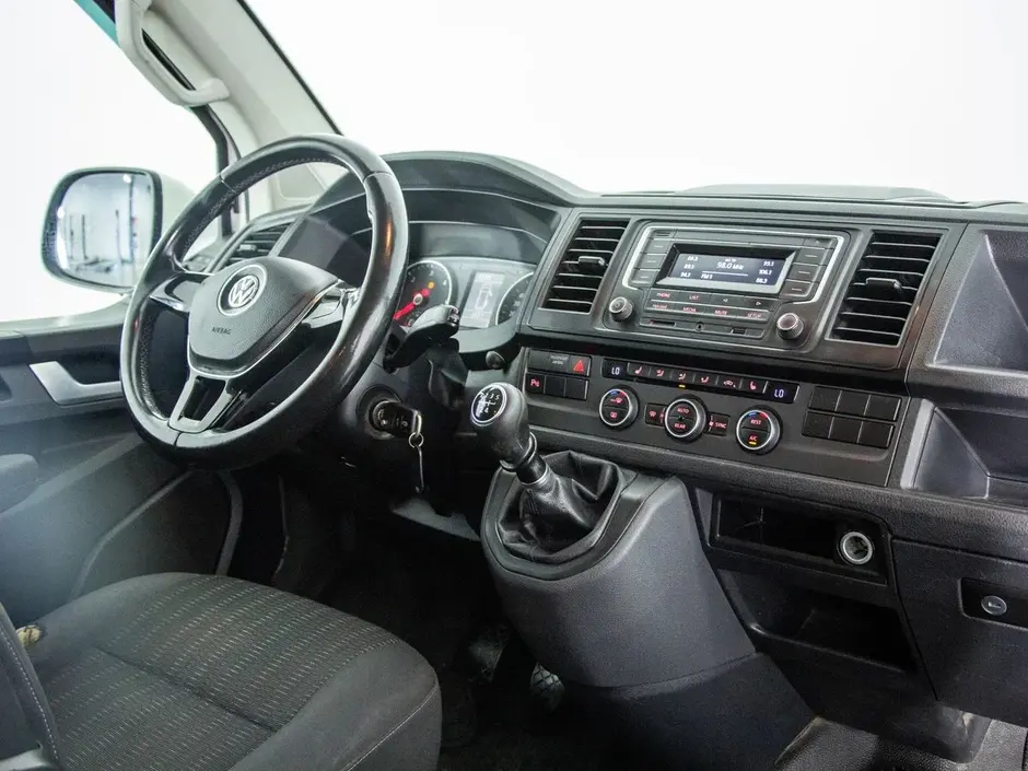 Volkswagen Caravelle, 2016 г.