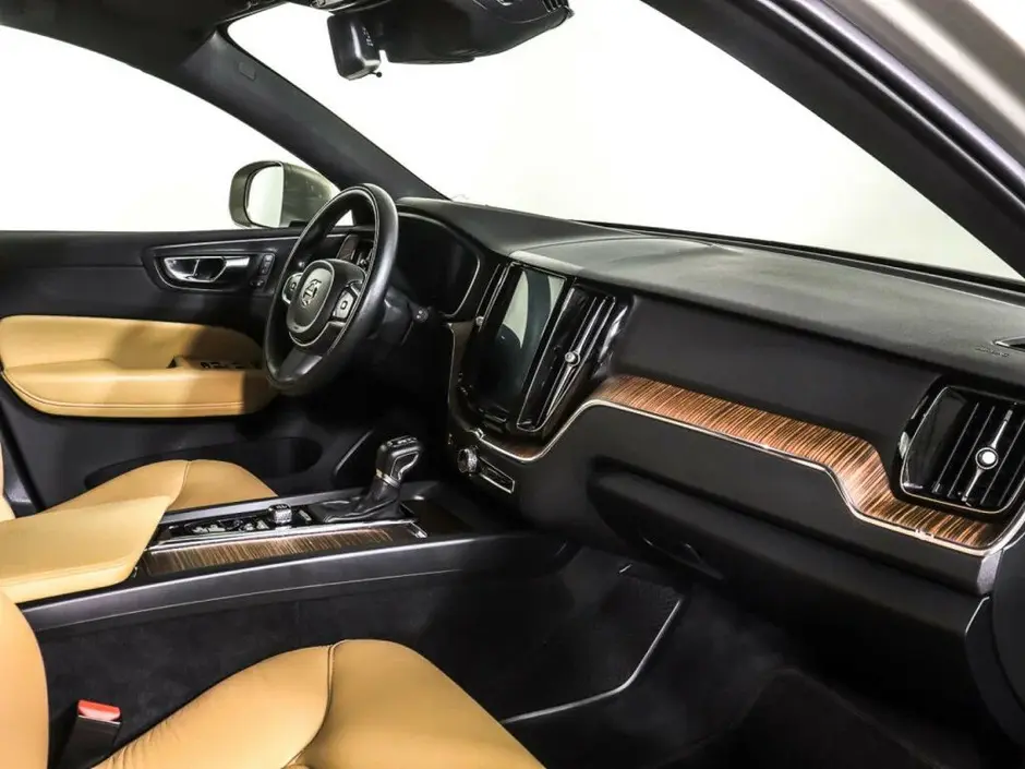 Volvo XC60, 2020 г.