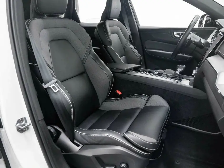 Volvo XC60, 2020 г.