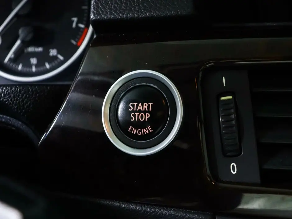 BMW 3 серии, 2011 г.