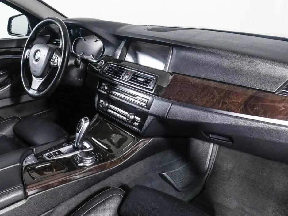 BMW 5 серии, 2015 г.