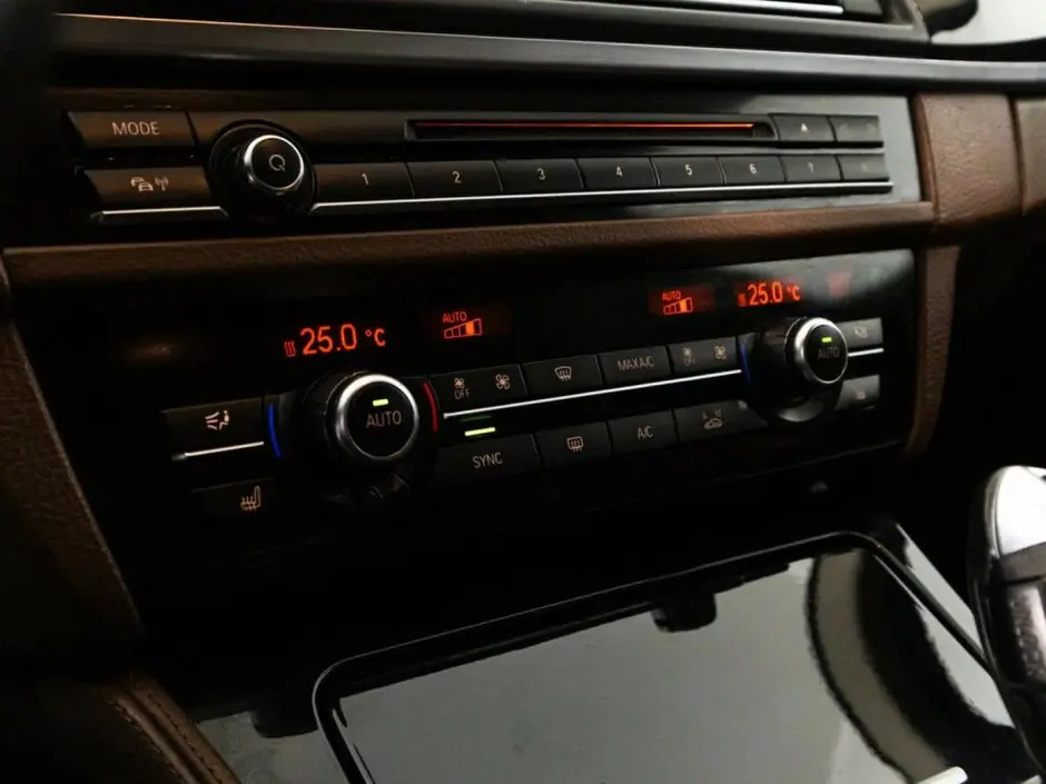 BMW 5 серии, 2015 г.