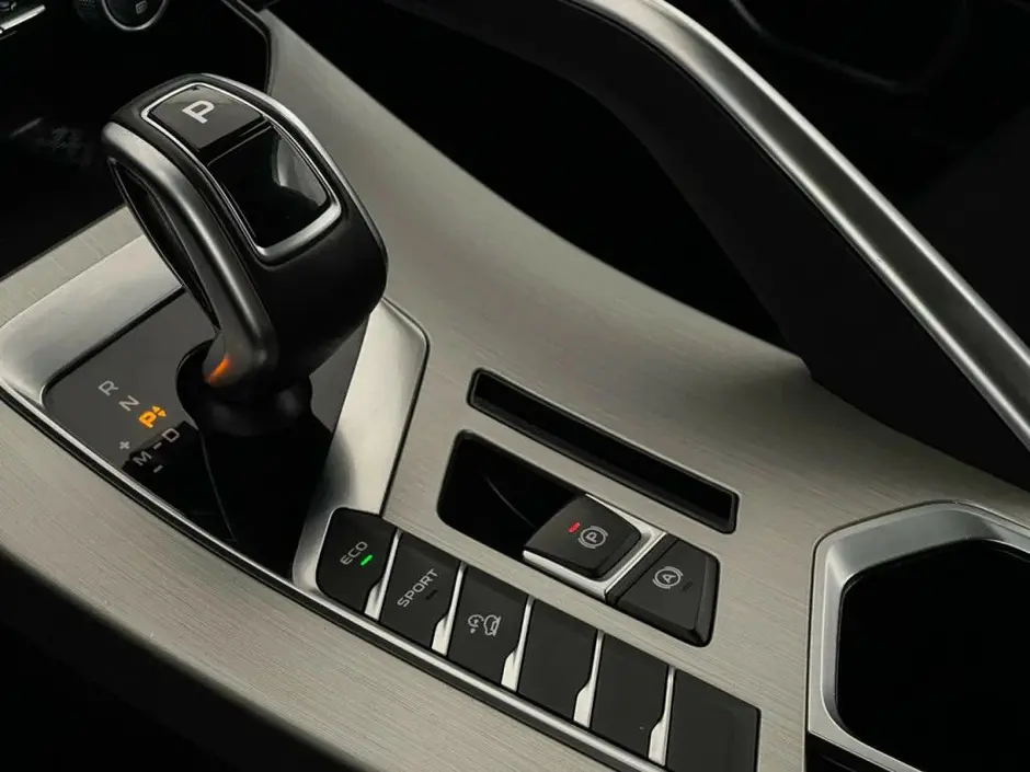 Geely Coolray, 2022 г.