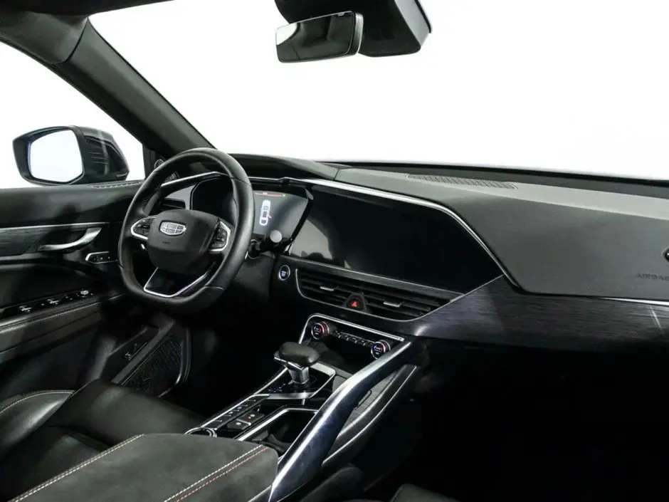 Geely Tugella, 2022 г.