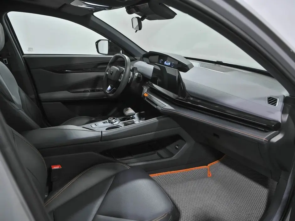 Changan UNI-V, 2024 г.