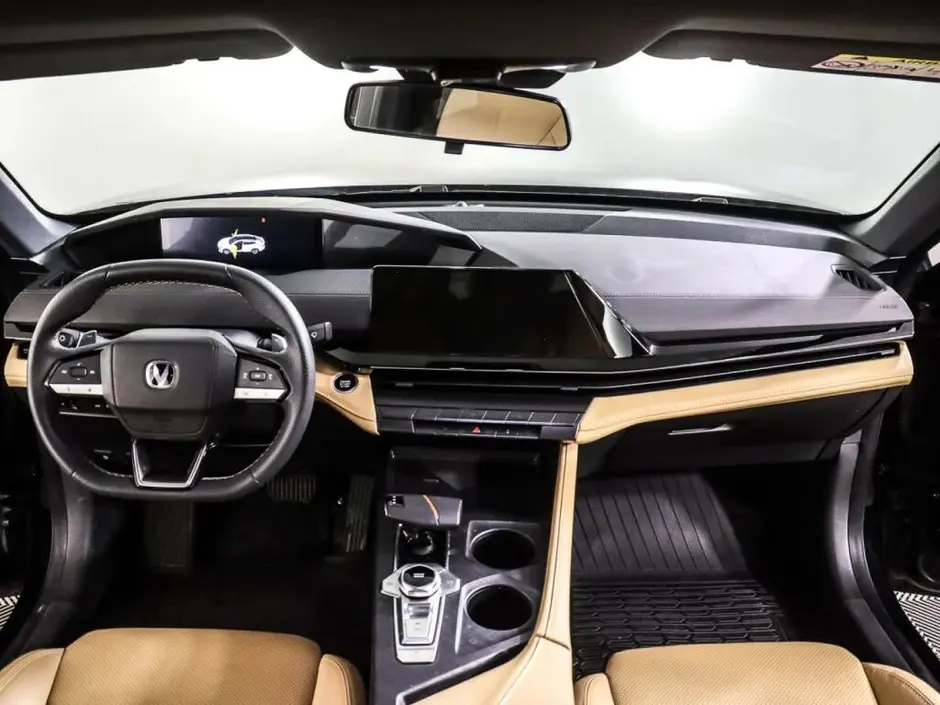 Changan UNI-V, 2022 г.