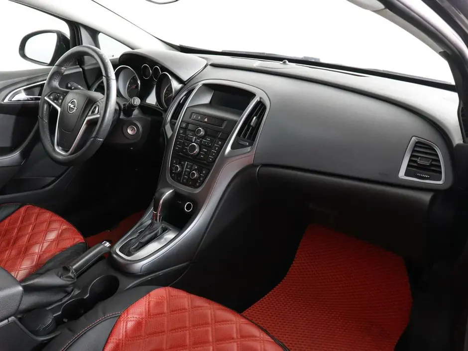 Opel Astra, 2013 г.